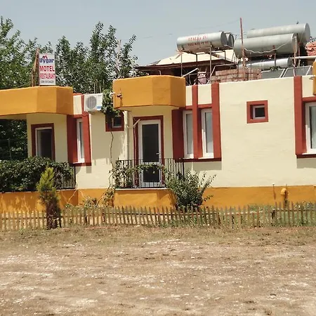 Uygar Motel Saklikent